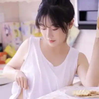 沈曦女头唯美小清新干净头像