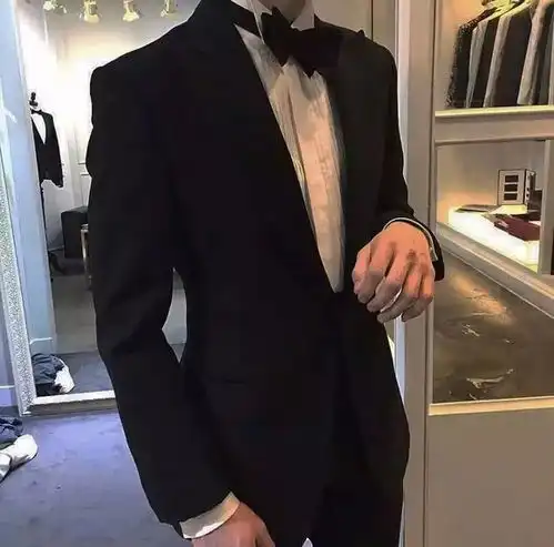 穿西装女生头像卡通牛仔