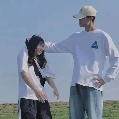 情侣头像文案的温柔分享