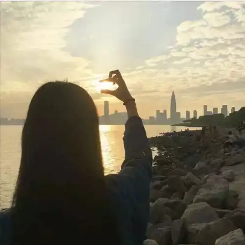 情侣头像禁欲系校园背影