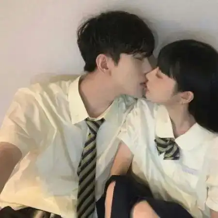 情侣头像灰白色系一男一