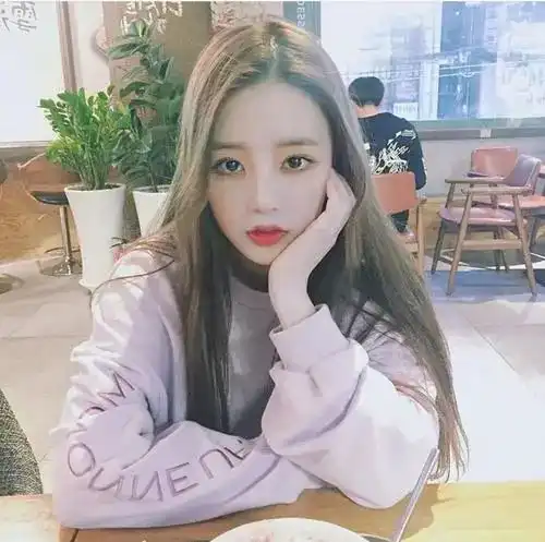 韩系高冷带猫女生头像闺