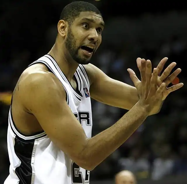 生涯10次进入最佳防守阵容有多难nba仅5人达成,全是超级巨星