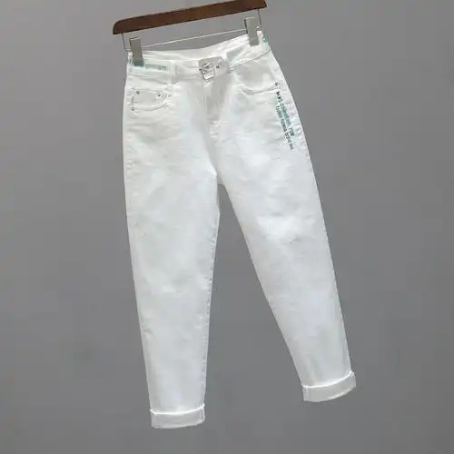 牛仔裤女白色春夏2020新款显瘦宽松弹力小脚哈伦裤高腰刺绣萝卜裤