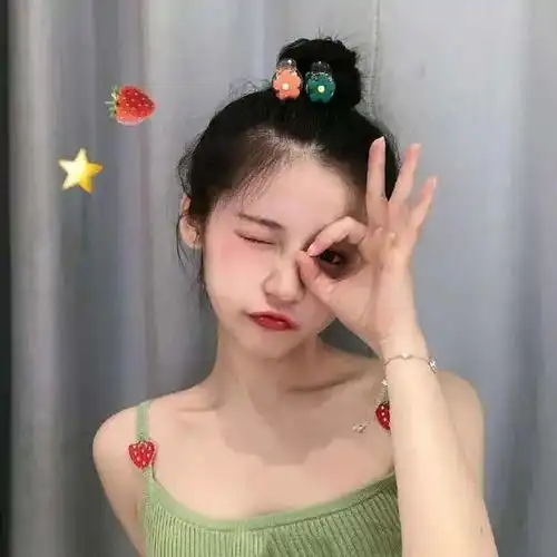 敲好看绿色系女生头像