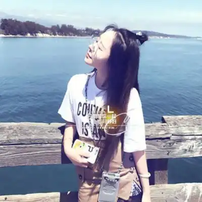 学生党情侣头像真人彼此努力改变着自己