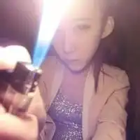求p图网速慢p不了p上旧人要绿色的在右下角斜着放thankyou啦