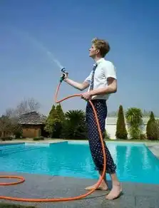 蓝色的天空的qq密码是多少