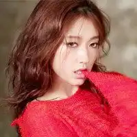 女生长发头像背影带字韩系女星朴信惠qq头像