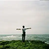 qq头像面朝大海男生