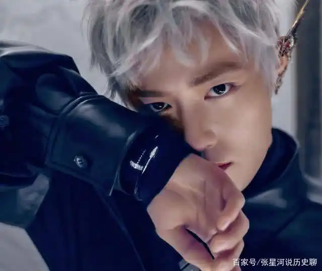 银发照片肖战非常帅气,王一博冷酷迷人,很高兴看到张若昀