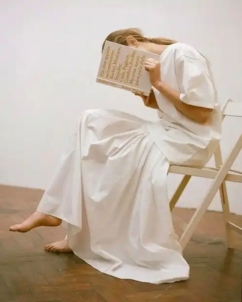 26夏天和白色更配哦,完爆所有春夏色