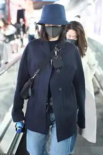 37岁王鸥穿成五五身材,没有醒目腰线,矮个女生别学她这么穿