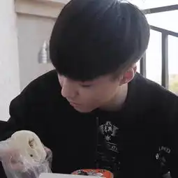 小秘密王俊凯桃花眼王源杏眼,那易烊千玺呢