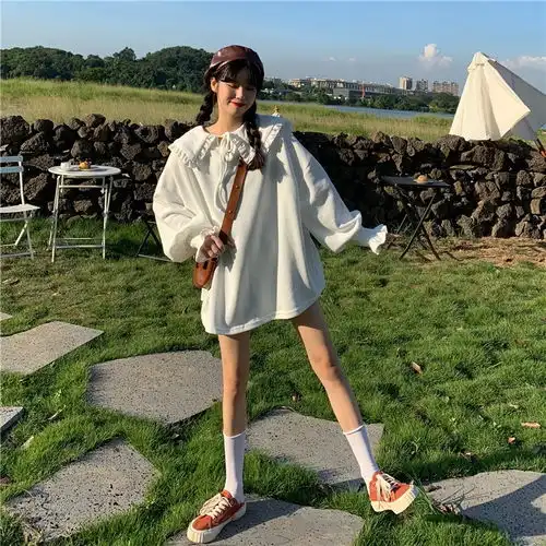 卓纪秋季2020新款宽松韩版长袖娃娃领盐系卫衣女可爱甜美中长款上衣潮