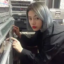 早安心语句子180813我不是不伤不痛不难过,我只是不笑不好都不说