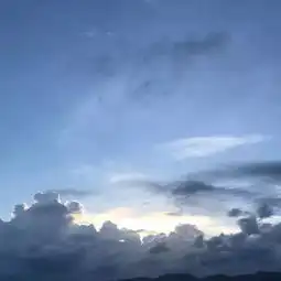 粉红色风景头像女生