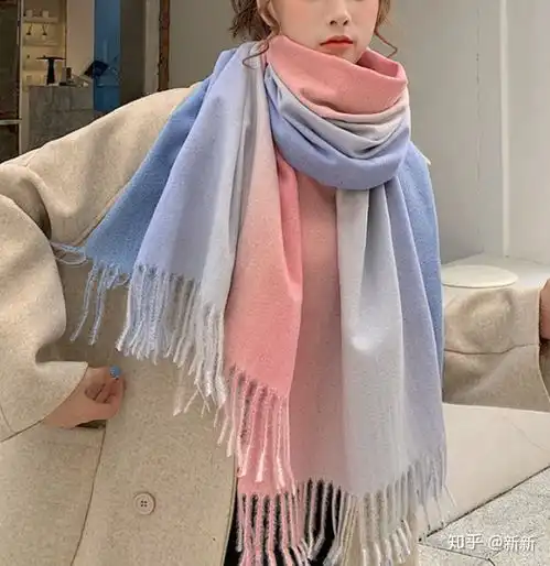 冬天有什么好看点的适合高中女生戴的围巾手套