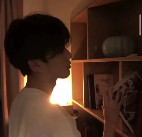 超酷头像男生头像独自走过苍苍莽莽与你同行才有了光