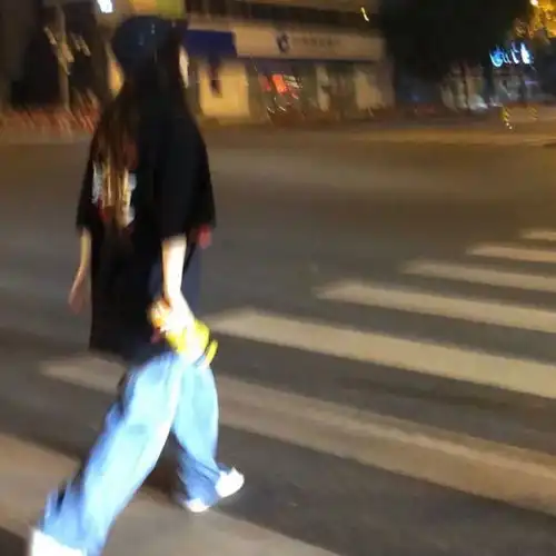丧系女生头像高级感