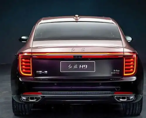 最壕的中国汽车红旗h9气场究竟有多强,完爆奔驰e级的底气从哪来