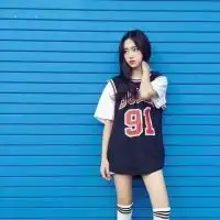 我不再挽留变了的你.