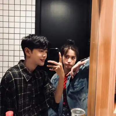 韩系情头一对像我这样优秀的人