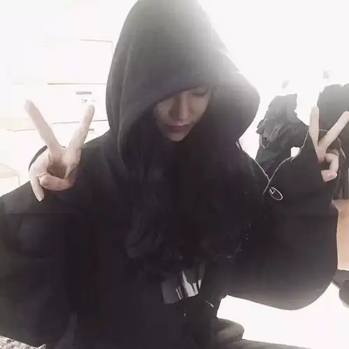 头像壁纸陪你走完了这一段路,我也变成你路过的路,你最喜欢的情话在此