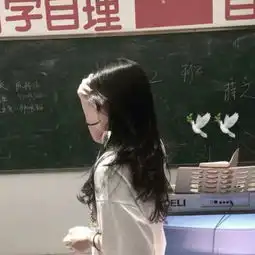 女生头像可爱呆萌背影