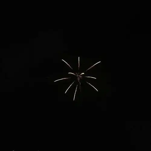 ins风黑色系背景图