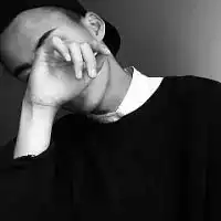 qq头像男白色系伤感