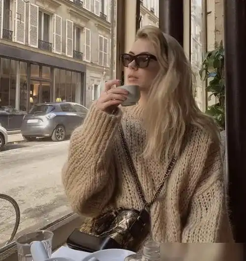 秋季最流行的大地色,怎样搭出优雅与高级关键在这几点