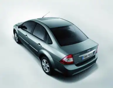 明年提振计划呼声走高从中小排量看车市走势