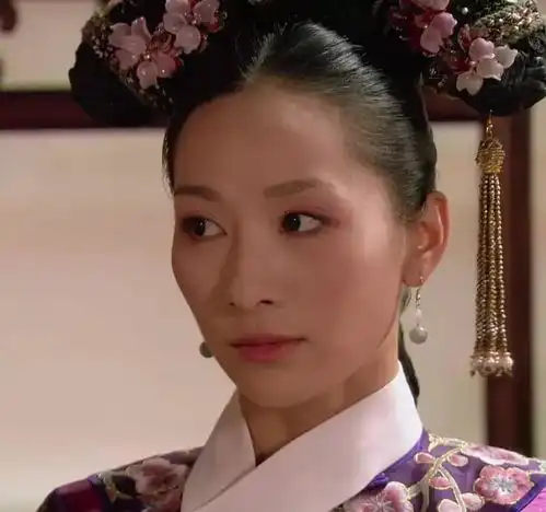甄嬛传最有心机的女人,不是太后皇后安陵容曹琴默