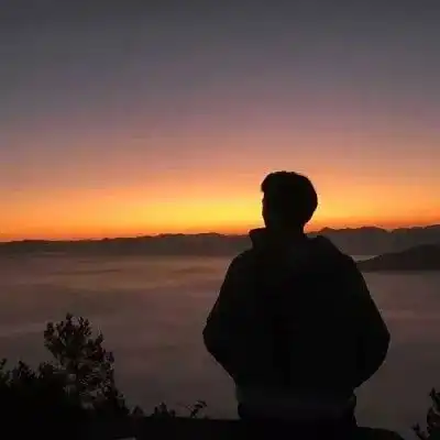 男生头像qq男生头像帅气好看,送给喜欢帅哥的你第135期