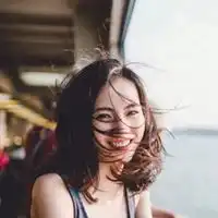 qq头像女生微笑清纯微笑阳光清纯的qq女生头像