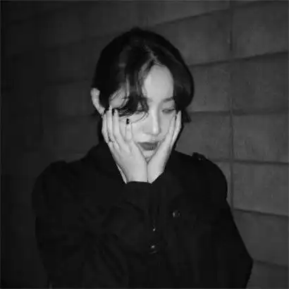 狼少年头像霸气系女生黑