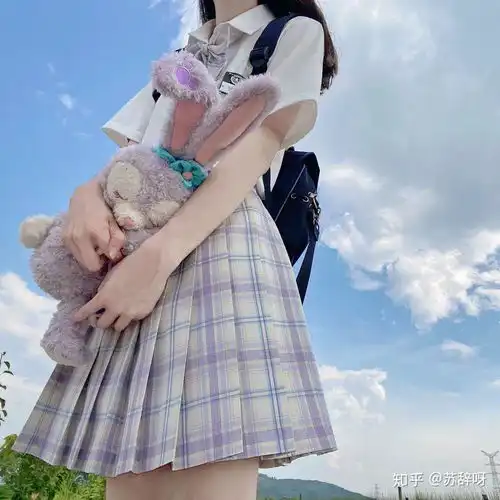 有哪些超级夏天的女生头像