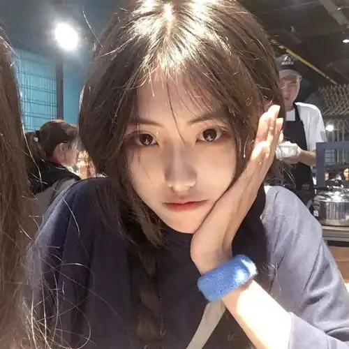 女孩头像可爱萌系真人小