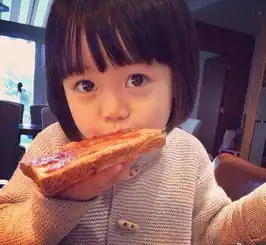 韩寒女儿小野,黄磊女儿多多,萌娃都长成了小美女