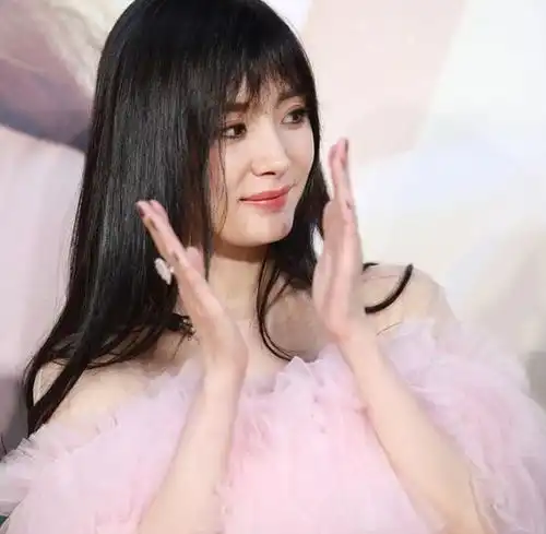 得罪造型师系列,女星雷人造型一言难尽