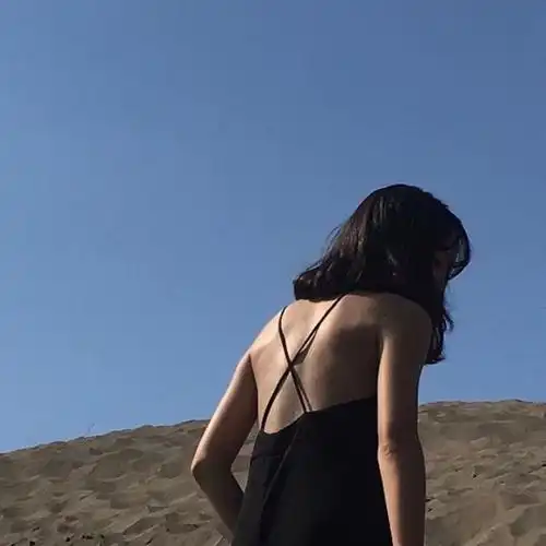 后背痘痘变多,跟你的3个生活习惯有关,其中一个会影响肺的健康