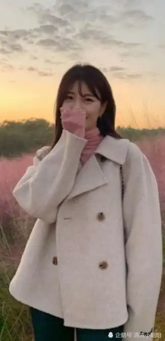 一组韩系秋冬温柔气质风出街穿搭