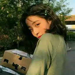 绿色清新头像女