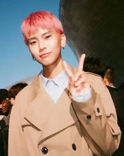 原来韩国男生都这样穿一窥3种韩系穿搭风格