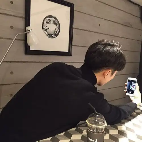 daisy妤故男生头像男头韩系