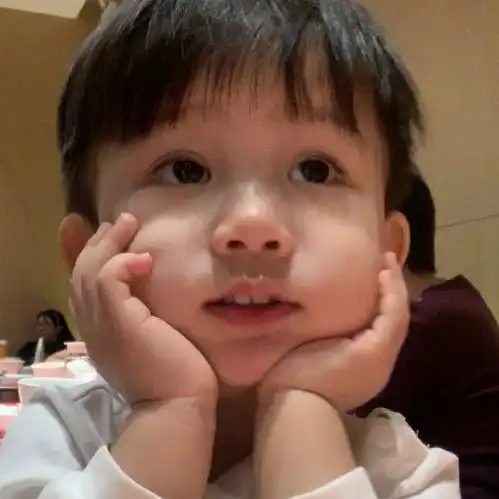 有闺蜜四人的头像吗萌娃的