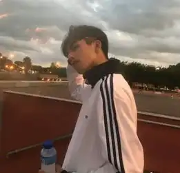 心理学男人分手后,不删除你微信八成是这三种原因