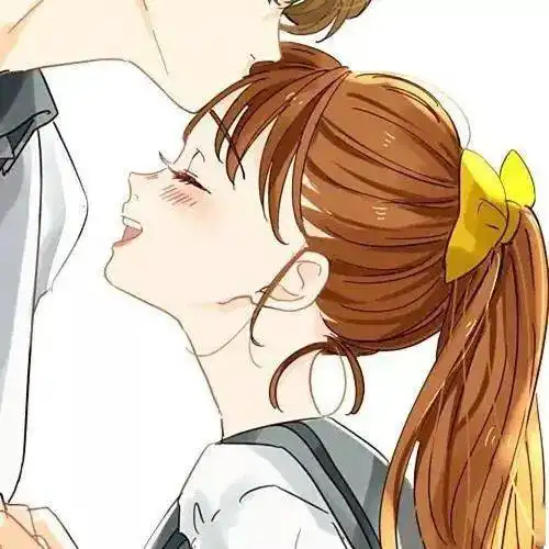 情侣头像你是任何时候遇见都嫌晚的人