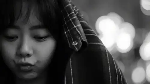 气质女孩谭松韵黑色系列写真